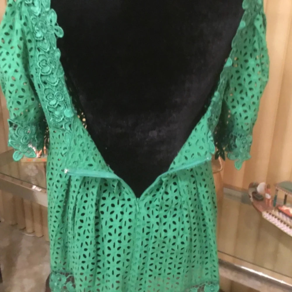 MODA International smock eyelet puff sleeve top - Picture 7 of 15